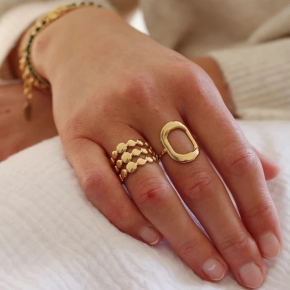 18K Gold Plated Cutout Geometric Open Ring - Picture 3 of 9